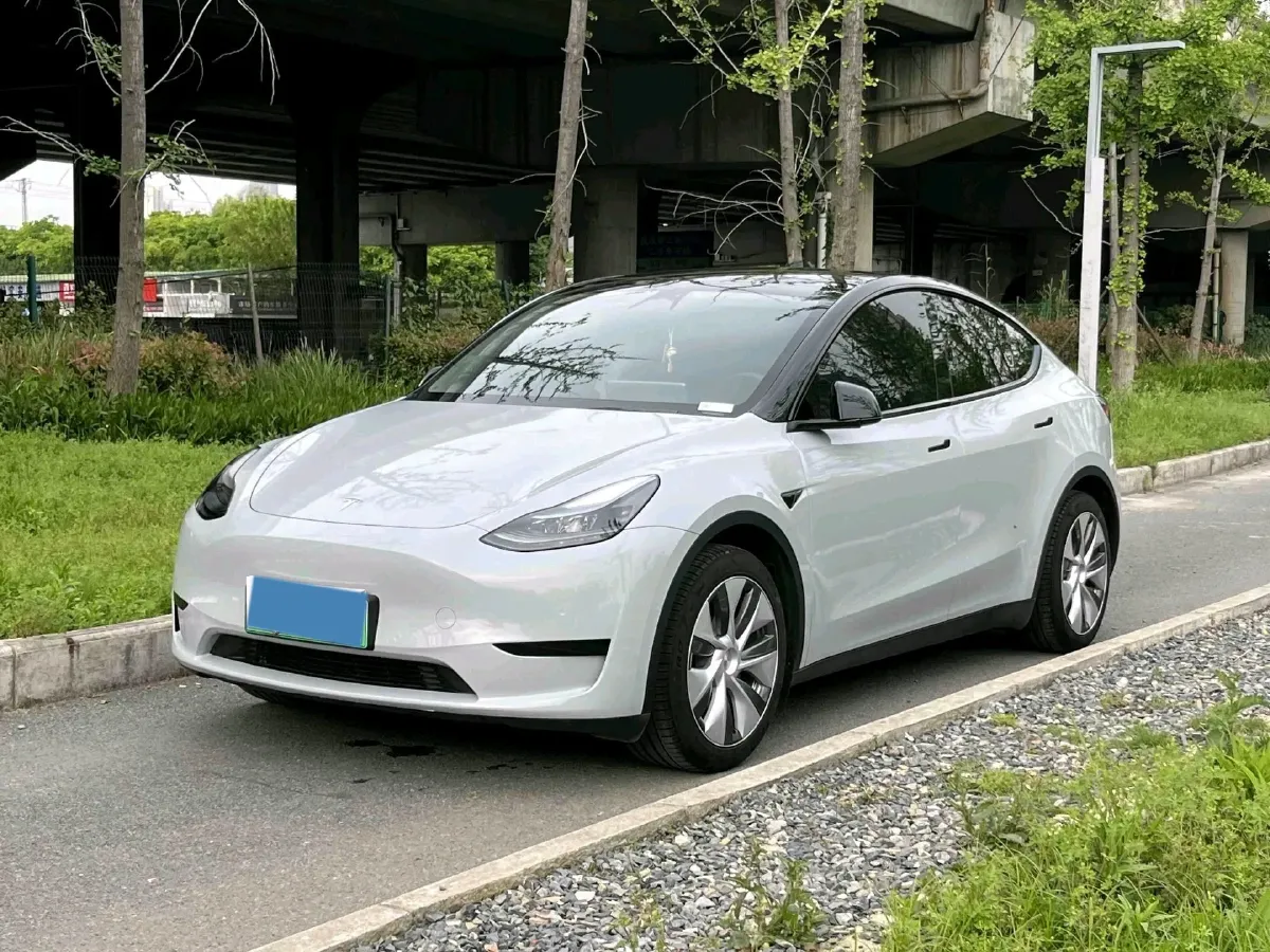 2022 Tesla Model Y BEV 60KWH,autocango,china used car exporter,china ev exporter,chinese used car exporter,chinese used ev exporter
