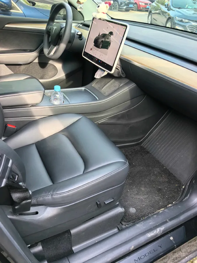 2022 BMW 3 Series 2.0T 184HP L4 8AT,autocango,china used car exporter,china ev exporter,chinese used car exporter,chinese used ev exporter