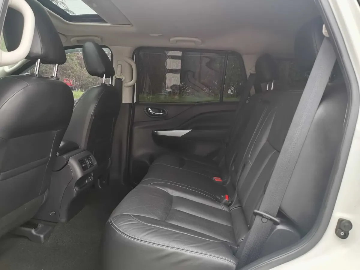 2020 Nissan Terra 2.5L 193HP L4 7AT,autocango,china used car exporter,china ev exporter,chinese used car exporter,chinese used ev exporter