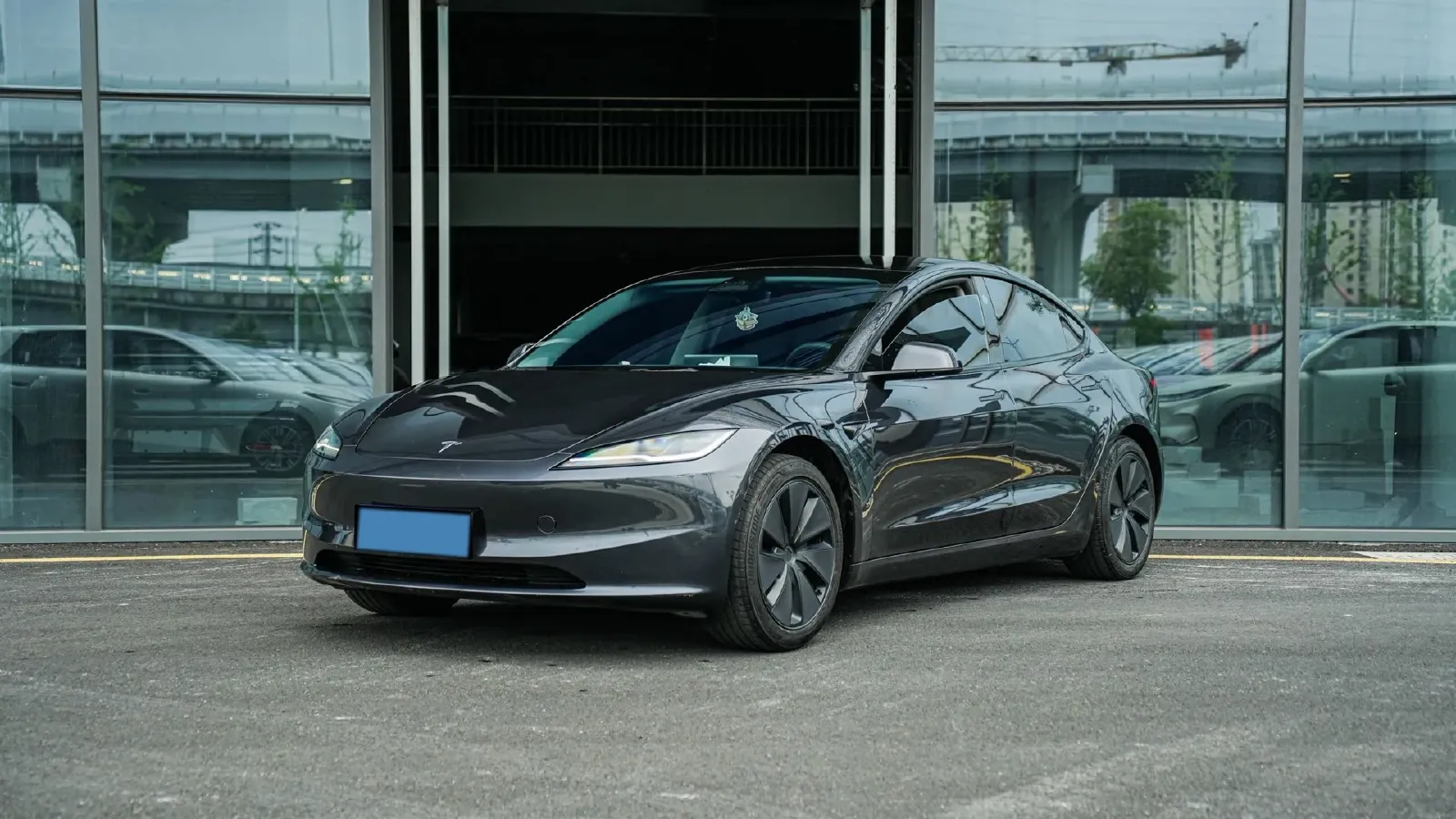2025 Tesla Model 3 BEV 62.5KWH,autocango,china used car exporter,china ev exporter,chinese used car exporter,chinese used ev exporter