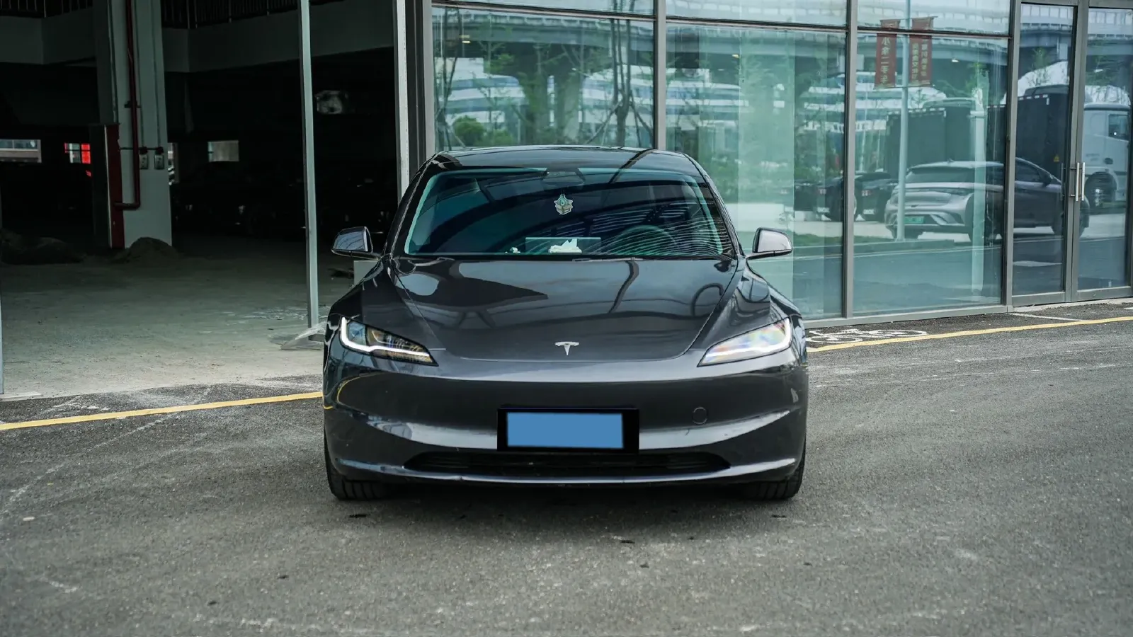 2025 Tesla Model 3 BEV 62.5KWH,autocango,china used car exporter,china ev exporter,chinese used car exporter,chinese used ev exporter