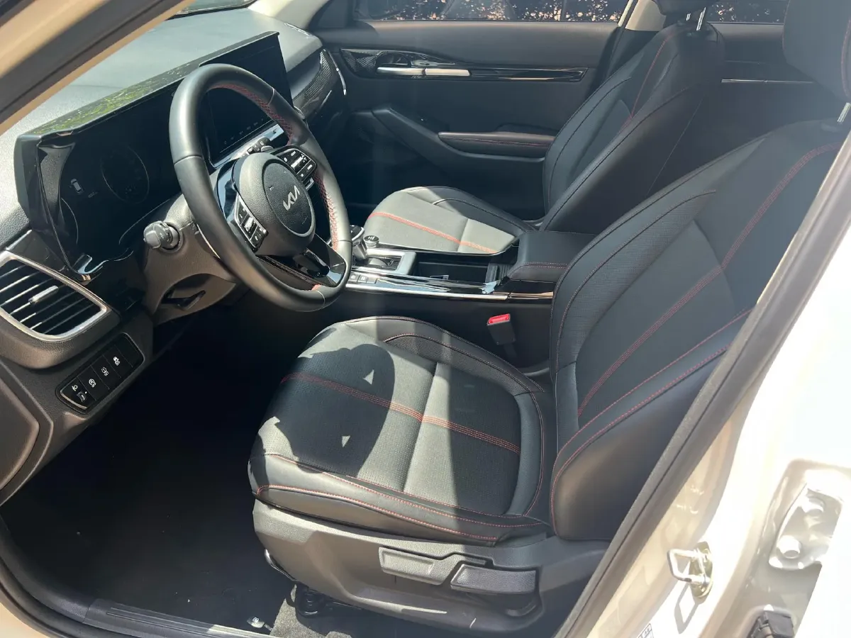 2021 Kia KX3 1.5L 115HP L4 CVT,autocango,china used car exporter,china ev exporter,chinese used car exporter,chinese used ev exporter