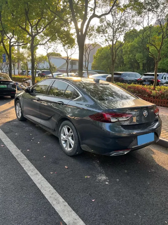 2020 Buick Regal 1.5T 169HP L4 9AT,autocango,china used car exporter,china ev exporter,chinese used car exporter,chinese used ev exporter