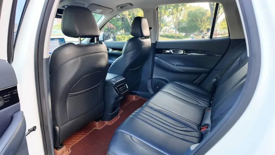 2024 LanDian E5 1.5L 110HP L4 E-CVT PHEV 17.52KWH,autocango,china used car exporter,china ev exporter,chinese used car exporter,chinese used ev exporter