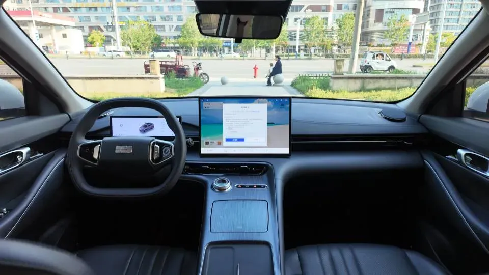 2024 LanDian E5 1.5L 110HP L4 E-CVT PHEV 17.52KWH,autocango,china used car exporter,china ev exporter,chinese used car exporter,chinese used ev exporter