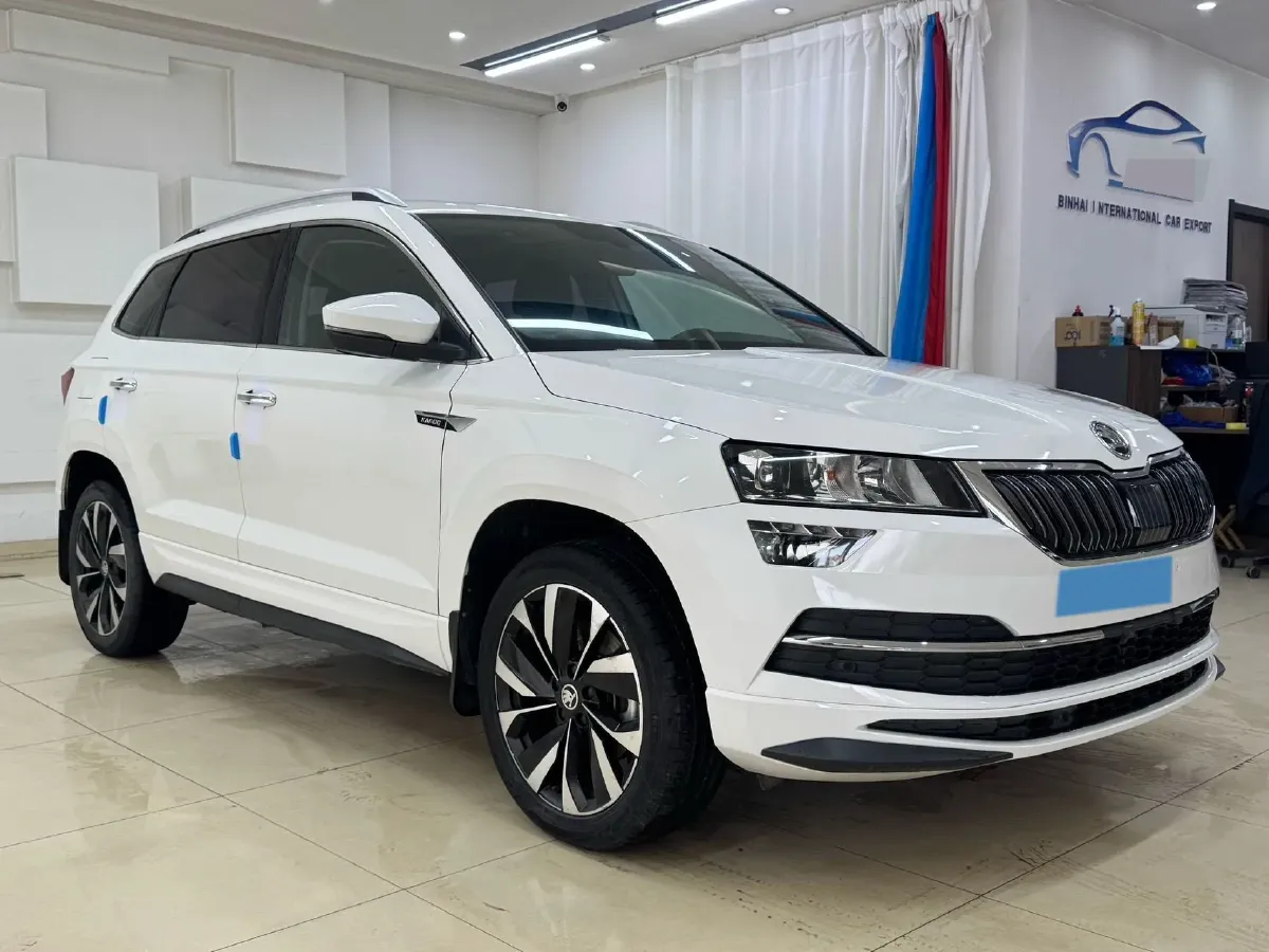 2022 Skoda Karoq 1.4T 150HP L4 7DCT,autocango,china used car exporter,china ev exporter,chinese used car exporter,chinese used ev exporter
