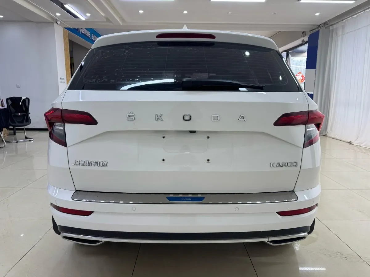2022 Skoda Karoq 1.4T 150HP L4 7DCT,autocango,china used car exporter,china ev exporter,chinese used car exporter,chinese used ev exporter