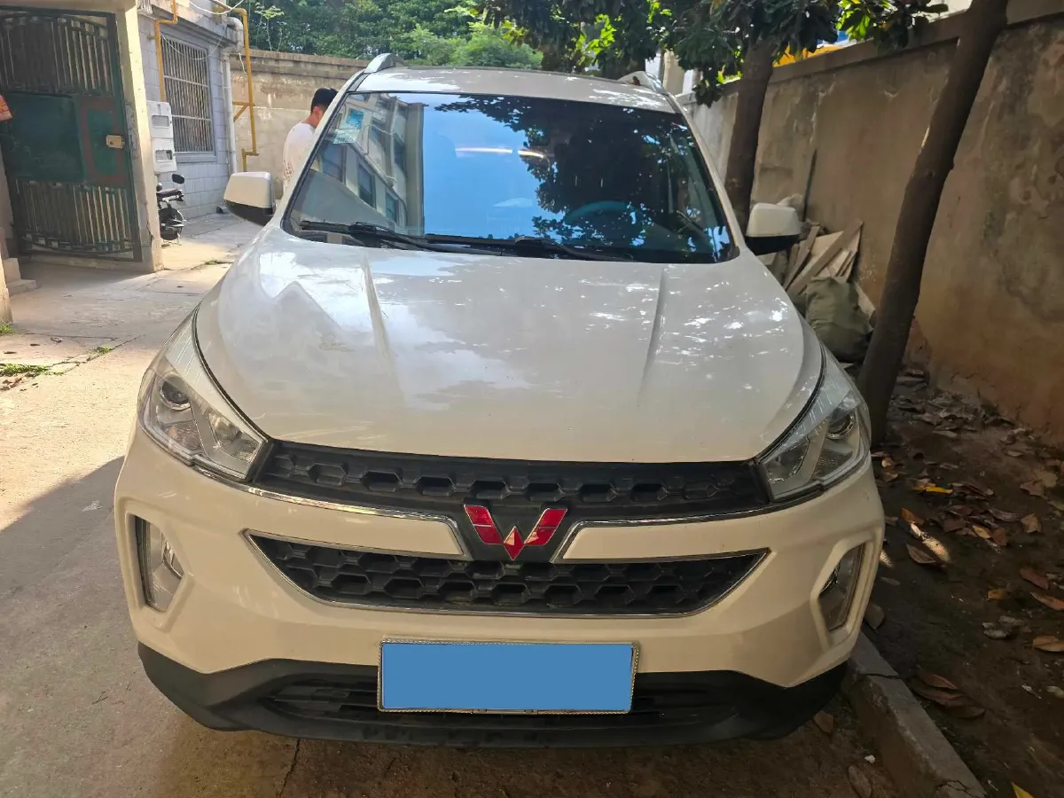 2018 WuLing HongGuang S3 1.5T 150HP L4 6MT,autocango,china used car exporter,china ev exporter,chinese used car exporter,chinese used ev exporter