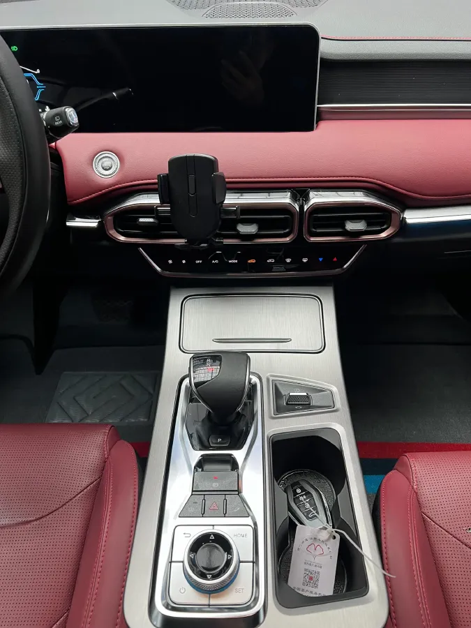 2021 Bestune B70 1.5T 169HP L4 7DCT,autocango,china used car exporter,china ev exporter,chinese used car exporter,chinese used ev exporter