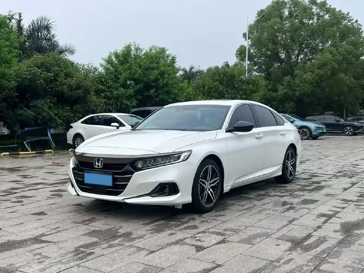 2022 Honda Accord 1.5T 194HP L4 CVT,autocango,china used car exporter,china ev exporter,chinese used car exporter,chinese used ev exporter