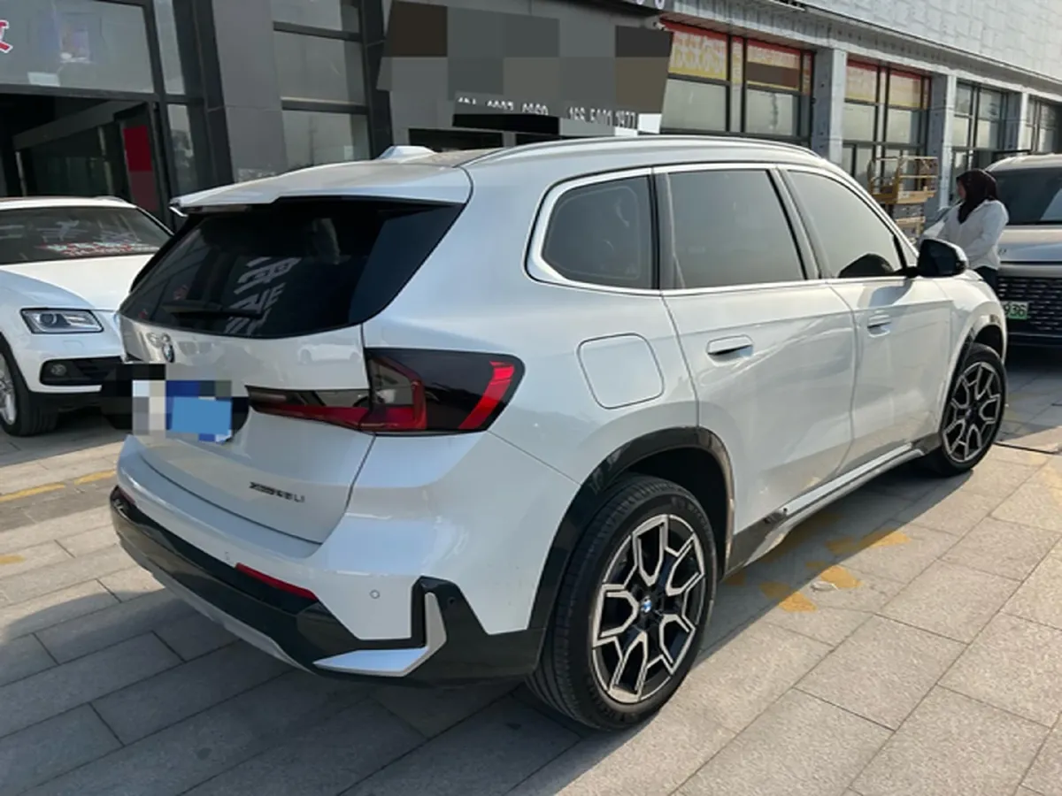 2024 BMW X1 2.0T 204HP L4 7DCT,autocango,china used car exporter,china ev exporter,chinese used car exporter,chinese used ev exporter