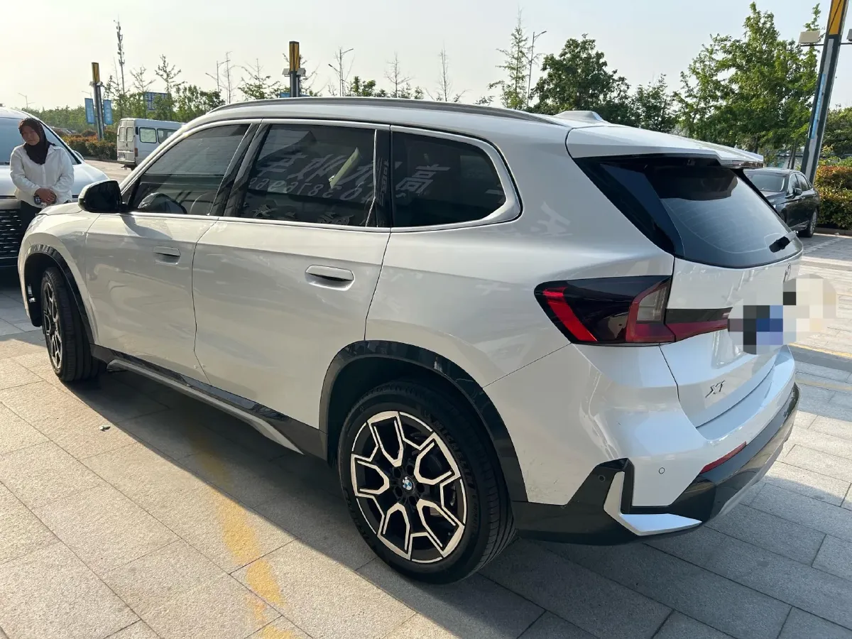 2024 BMW X1 2.0T 204HP L4 7DCT,autocango,china used car exporter,china ev exporter,chinese used car exporter,chinese used ev exporter