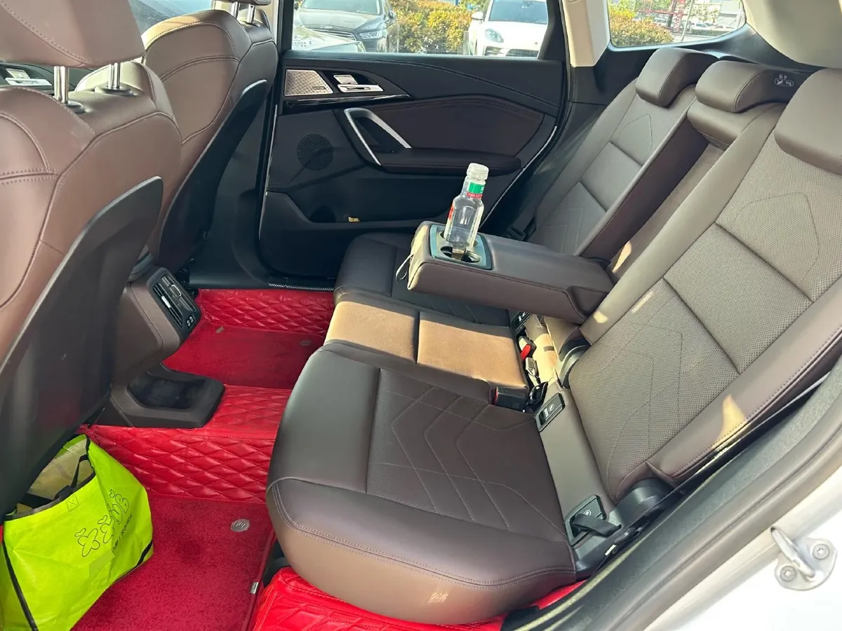 2024 BMW X1 2.0T 204HP L4 7DCT,autocango,china used car exporter,china ev exporter,chinese used car exporter,chinese used ev exporter