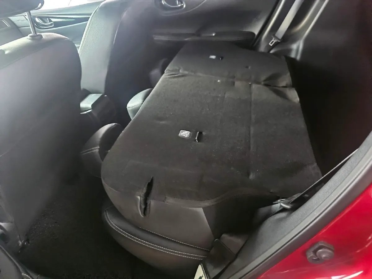 2021 Nissan Tiida 1.6L 122HP L4 CVT,autocango,china used car exporter,china ev exporter,chinese used car exporter,chinese used ev exporter