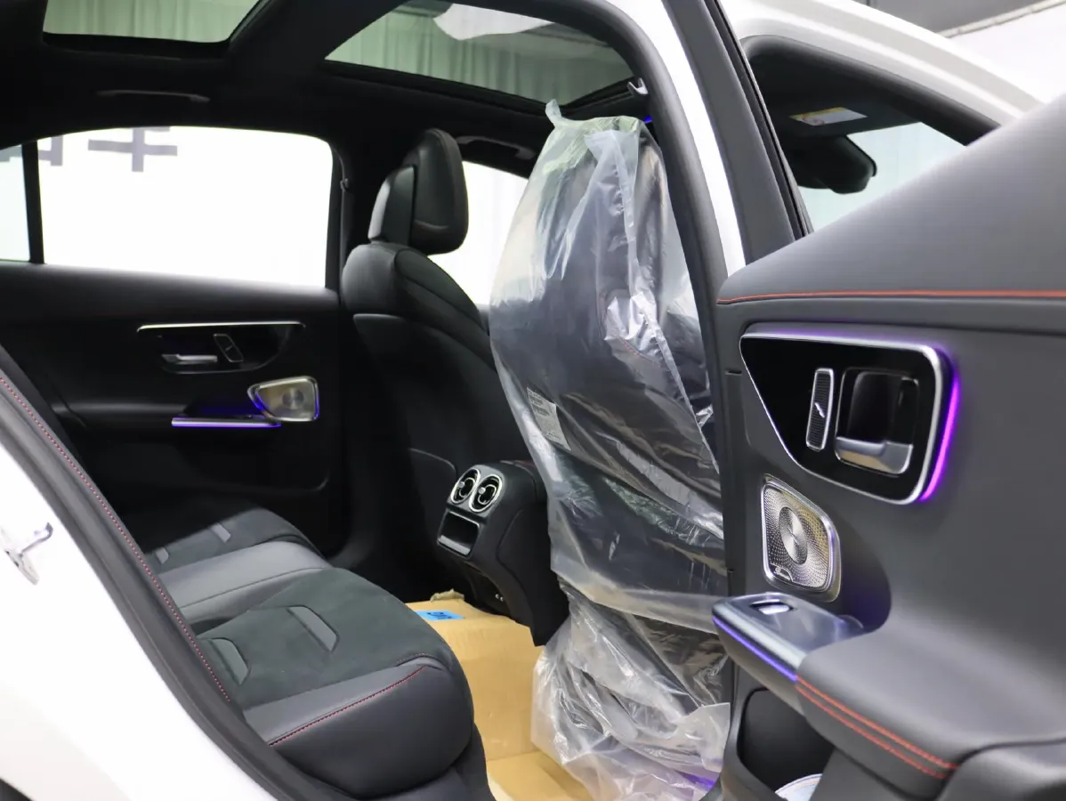 2024 Mercedes-Benz C AMG 2.0T 408HP L4 9AT,autocango,china used car exporter,china ev exporter,chinese used car exporter,chinese used ev exporter