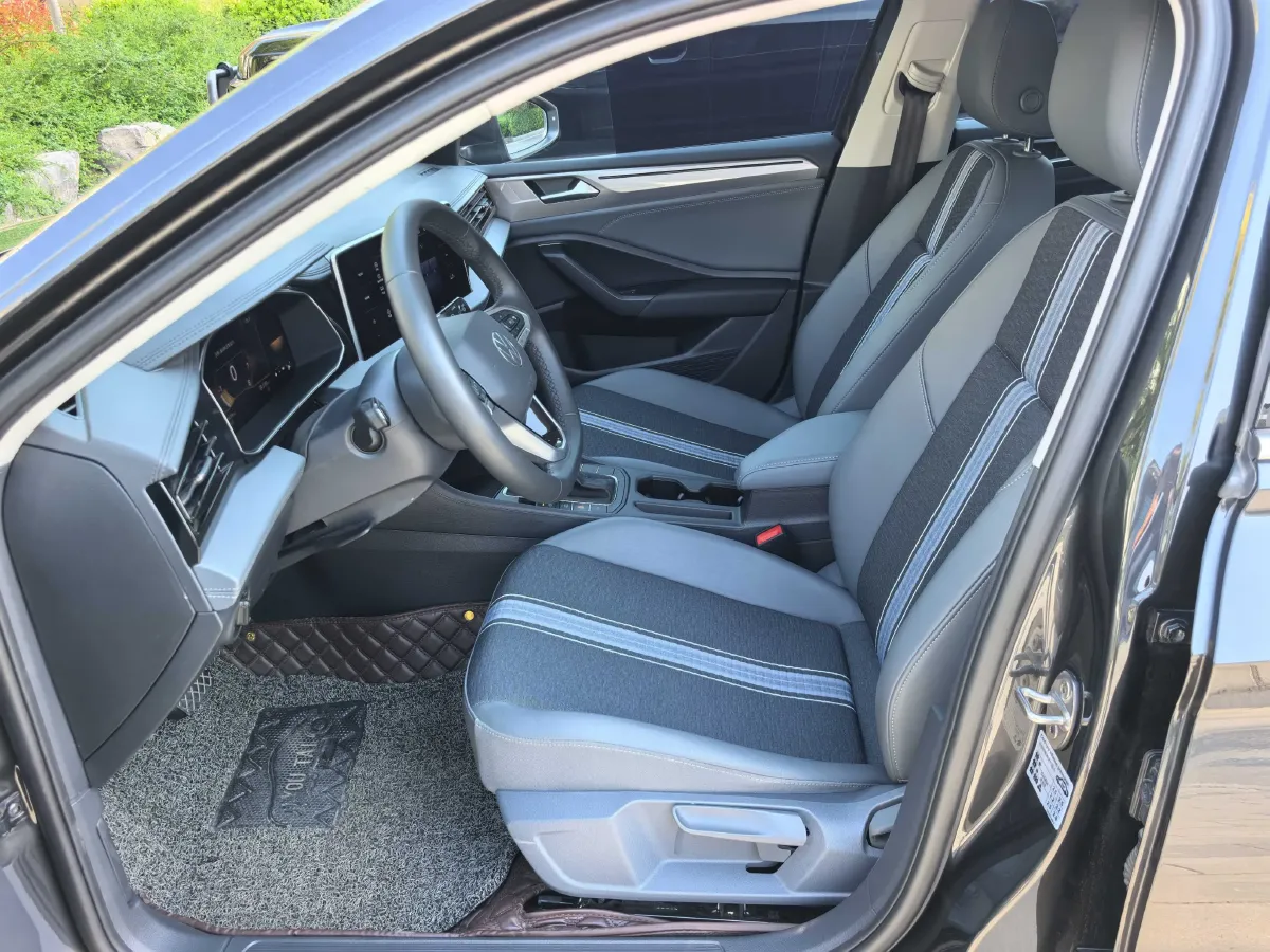 2024 Volkswagen Sagitar 1.5T 160HP L4 7DCT,autocango,china used car exporter,china ev exporter,chinese used car exporter,chinese used ev exporter