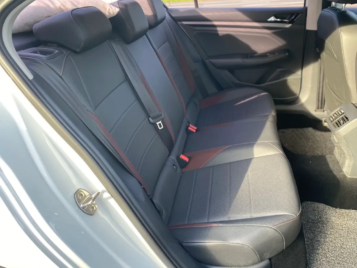 2020 Volkswagen Bora 1.5L 113HP L4 6AT,autocango,china used car exporter,china ev exporter,chinese used car exporter,chinese used ev exporter