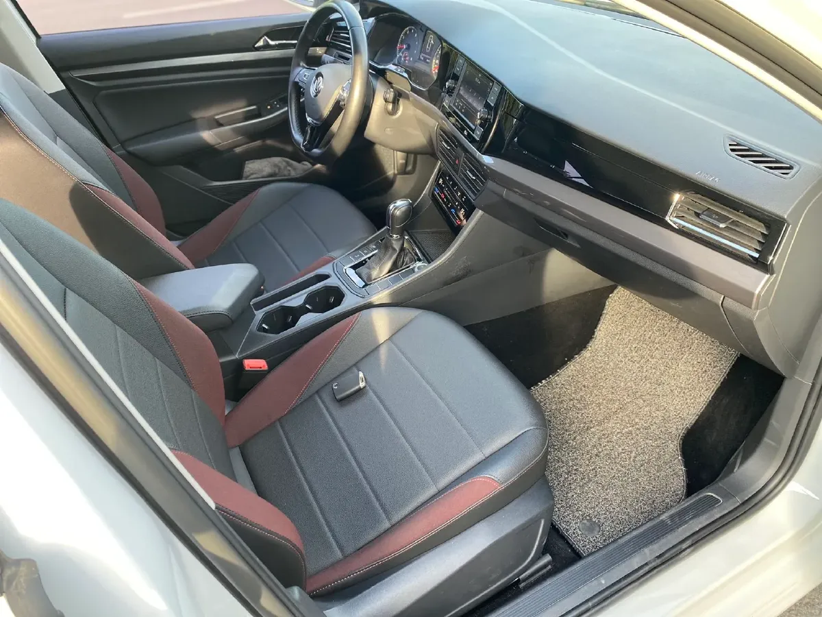 2020 Volkswagen Bora 1.5L 113HP L4 6AT,autocango,china used car exporter,china ev exporter,chinese used car exporter,chinese used ev exporter