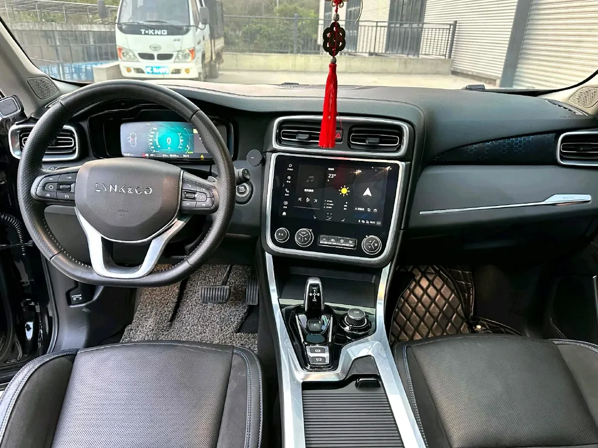 2018 Isuzu Mu-X 1.9T 163HP L4 6AT,autocango,china used car exporter,china ev exporter,chinese used car exporter,chinese used ev exporter