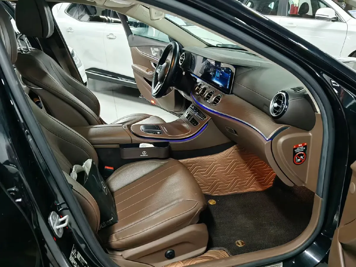 2020 Mercedes-Benz E Class 2.0T 258HP L4 9AT,autocango,china used car exporter,china ev exporter,chinese used car exporter,chinese used ev exporter