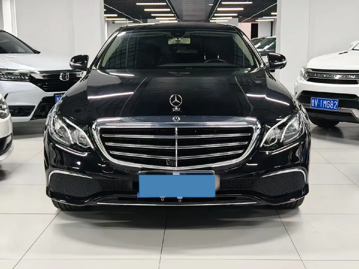 2020 Mercedes-Benz E Class 2.0T 258HP L4 9AT,autocango,china used car exporter,china ev exporter,chinese used car exporter,chinese used ev exporter