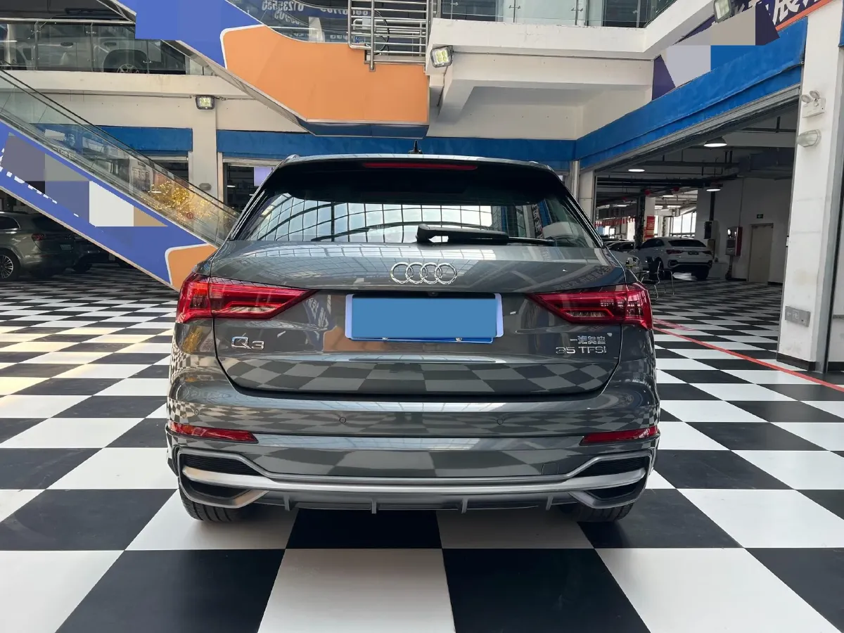2022 Audi Q3 1.4T 150HP L4 7DCT,autocango,china used car exporter,china ev exporter,chinese used car exporter,chinese used ev exporter