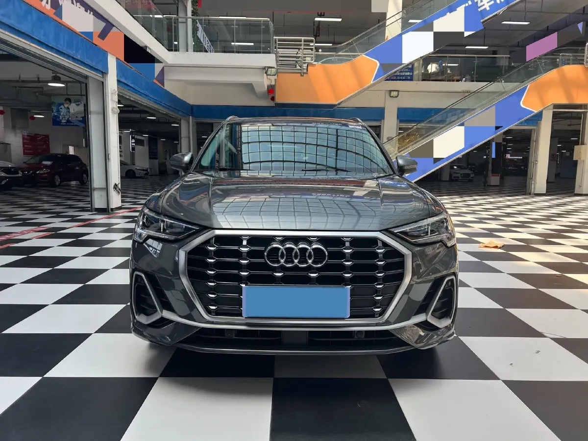 2022 Audi Q3 1.4T 150HP L4 7DCT,autocango,china used car exporter,china ev exporter,chinese used car exporter,chinese used ev exporter