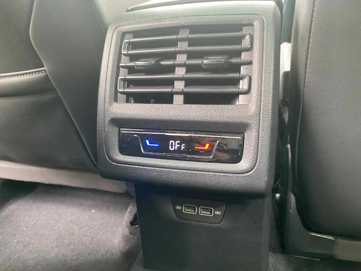 2021 Volkswagen Golf 1.4T 150HP L4 7DCT,autocango,china used car exporter,china ev exporter,chinese used car exporter,chinese used ev exporter