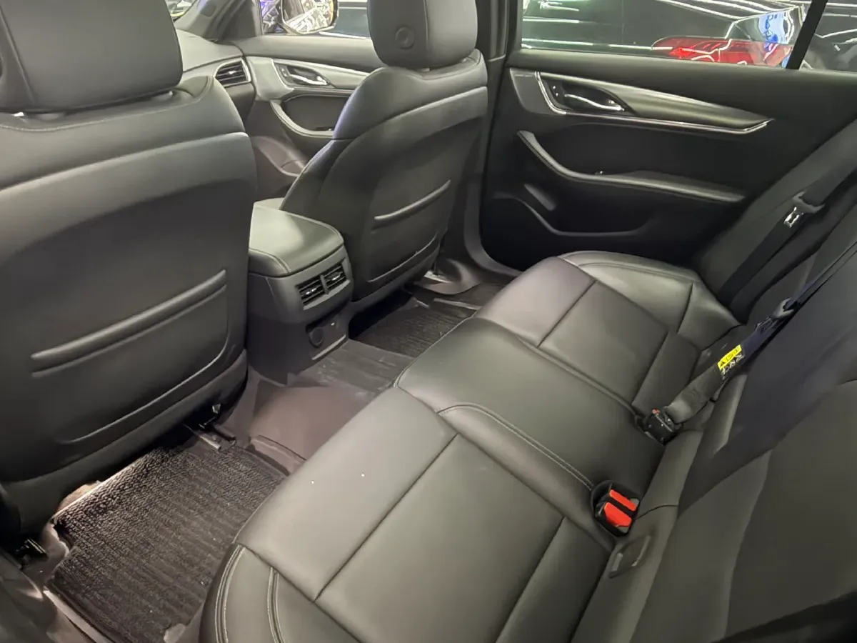 2022 Cadillac CT5 2.0T 237HP L4 10AT,autocango,china used car exporter,china ev exporter,chinese used car exporter,chinese used ev exporter