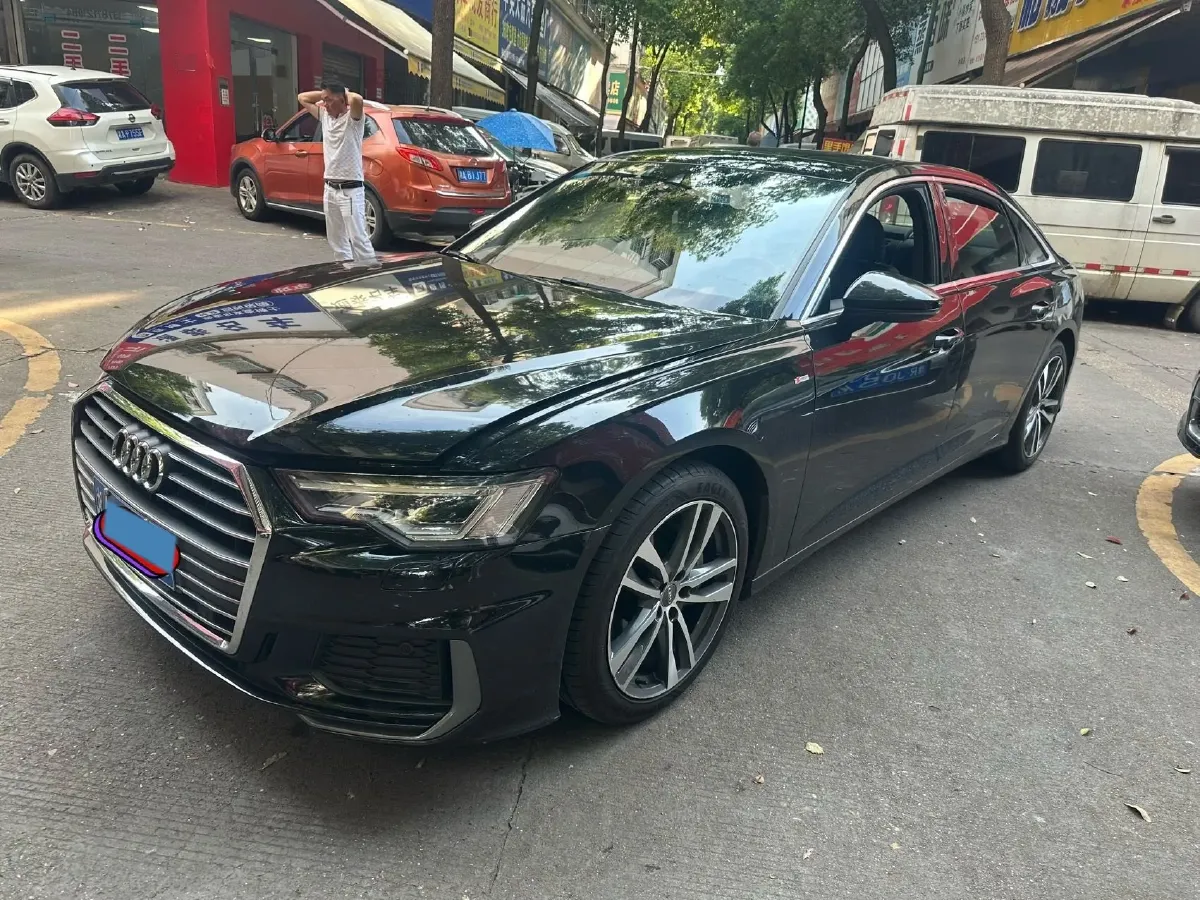 2020 Audi A6L 2.0T 190HP L4 7DCT,autocango,china used car exporter,china ev exporter,chinese used car exporter,chinese used ev exporter