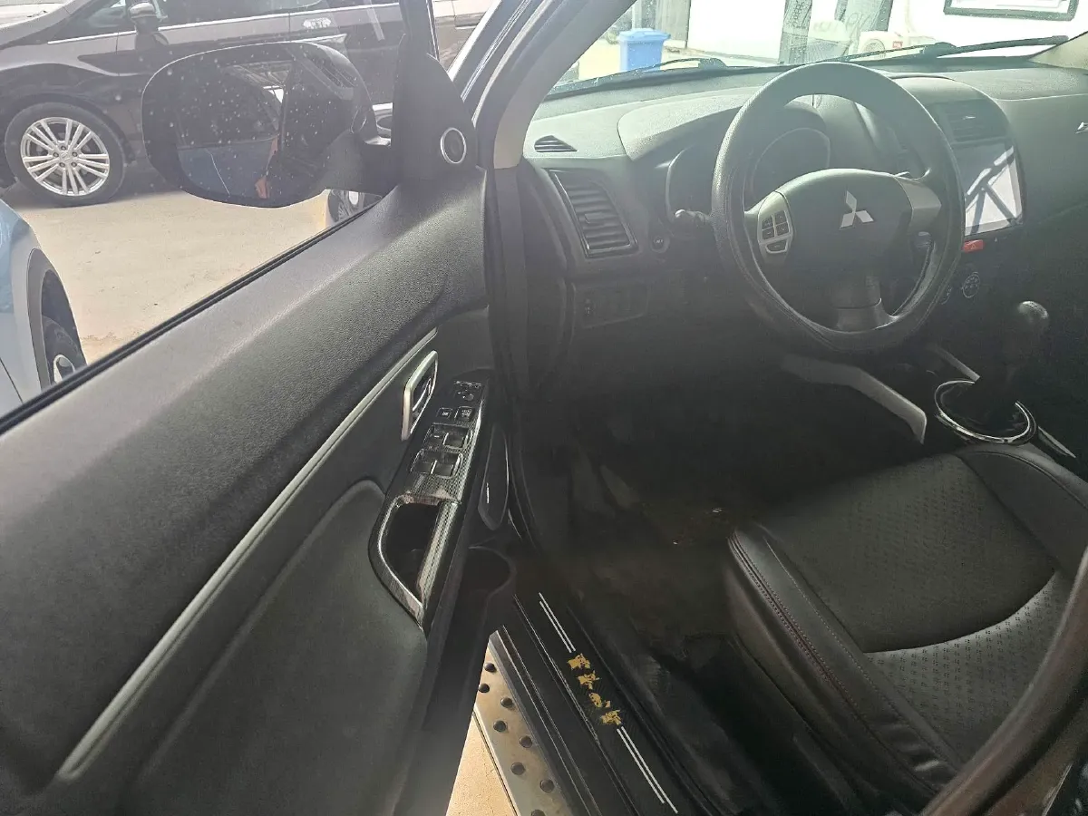 2018 Mitsubishi ASX 1.6L 124HP L4 5MT,autocango,china used car exporter,china ev exporter,chinese used car exporter,chinese used ev exporter