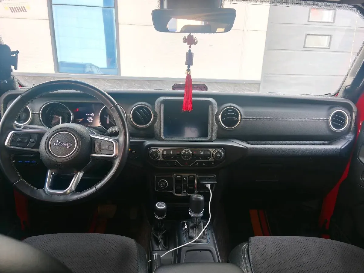 2021 Jeep Wrangler 2.0T 266HP L4 8AT PHEV 17KWH,autocango,china used car exporter,china ev exporter,chinese used car exporter,chinese used ev exporter