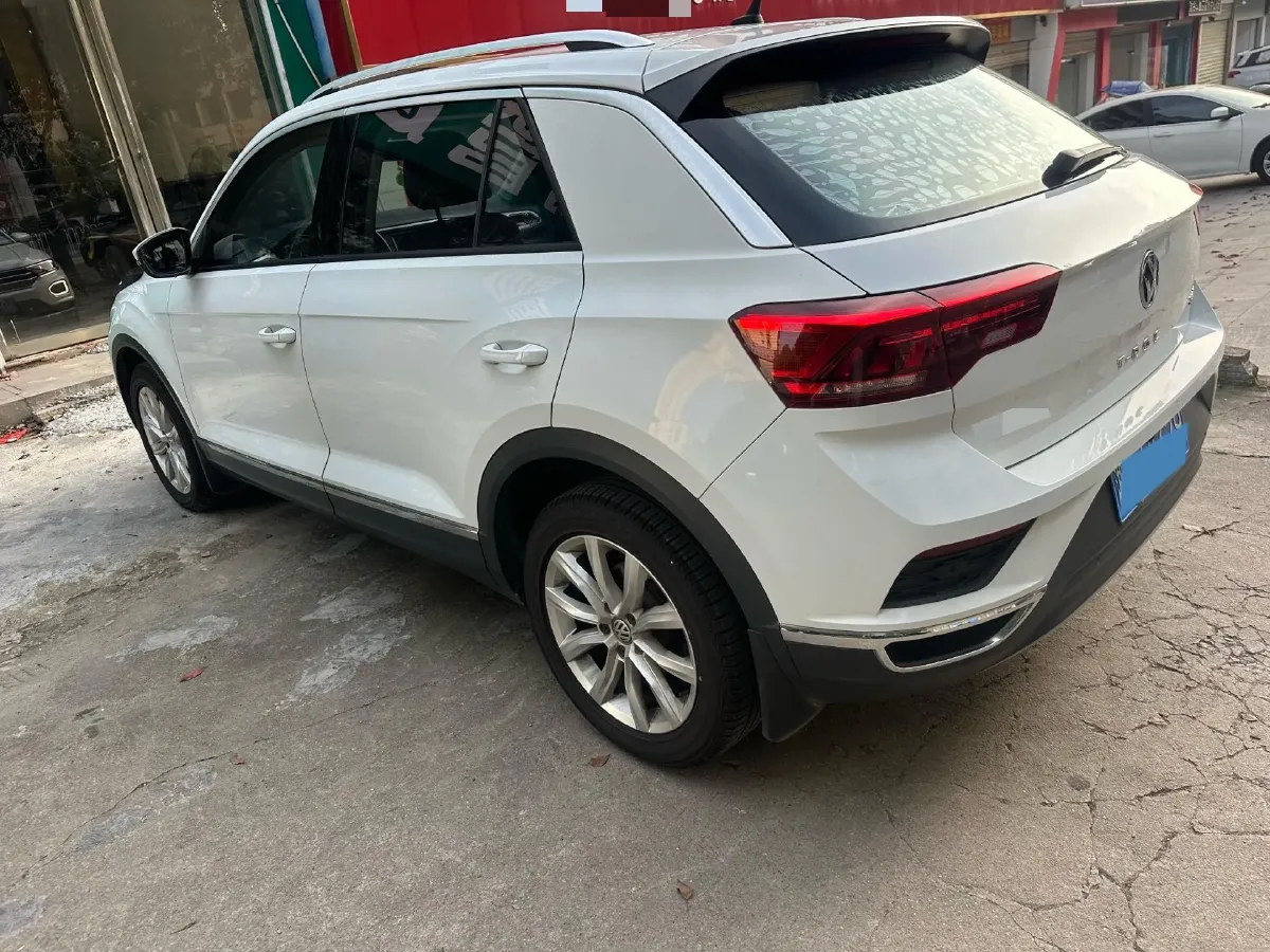 2020 Volkswagen T-Roc 1.4T 150HP L4 7DCT,autocango,china used car exporter,china ev exporter,chinese used car exporter,chinese used ev exporter
