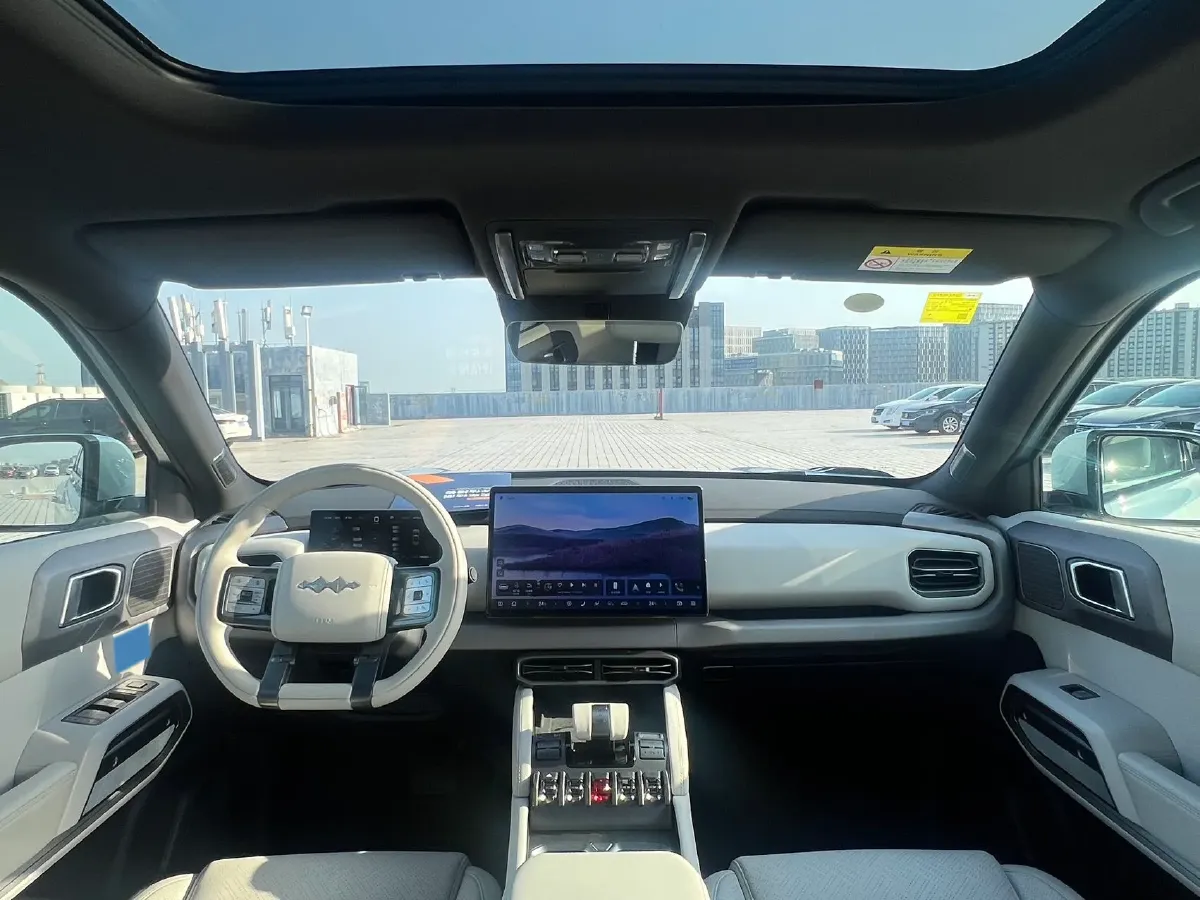 2025 FangChengBao Tai 3 BEV,autocango,china used car exporter,china ev exporter,chinese used car exporter,chinese used ev exporter