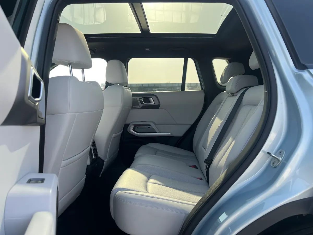 2025 FangChengBao Tai 3 BEV,autocango,china used car exporter,china ev exporter,chinese used car exporter,chinese used ev exporter