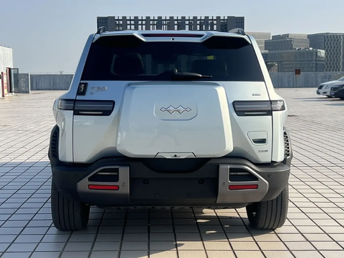 2025 FangChengBao Tai 3 BEV,autocango,china used car exporter,china ev exporter,chinese used car exporter,chinese used ev exporter