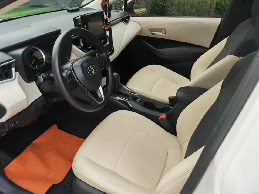 2019 Toyota Corolla 1.2T 116HP L4 CVT,autocango,china used car exporter,china ev exporter,chinese used car exporter,chinese used ev exporter