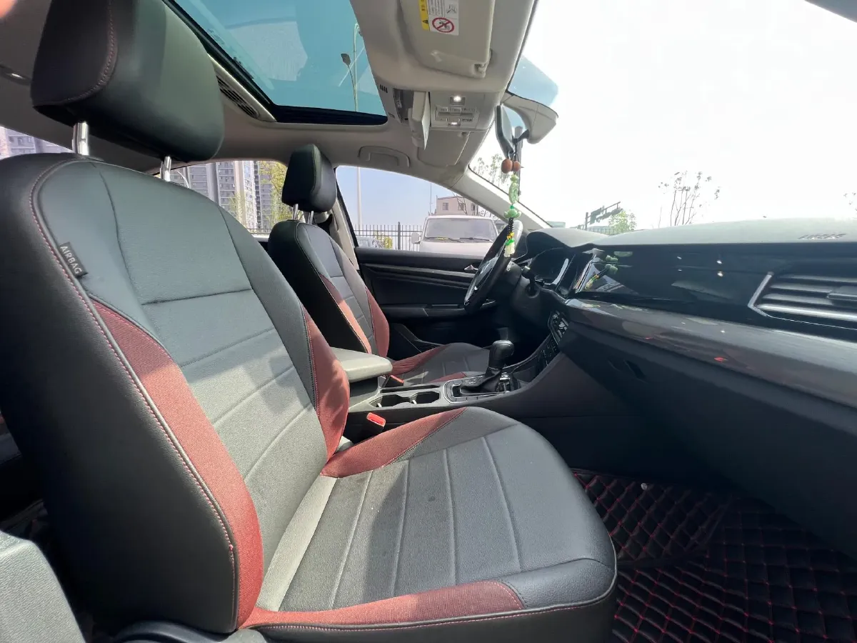 2020 Volkswagen Bora 1.5L 113HP L4 6AT,autocango,china used car exporter,china ev exporter,chinese used car exporter,chinese used ev exporter