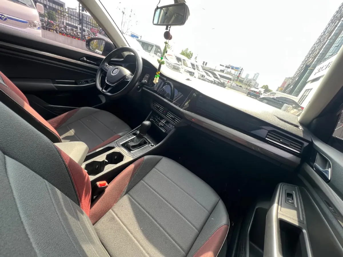 2020 Volkswagen Bora 1.5L 113HP L4 6AT,autocango,china used car exporter,china ev exporter,chinese used car exporter,chinese used ev exporter