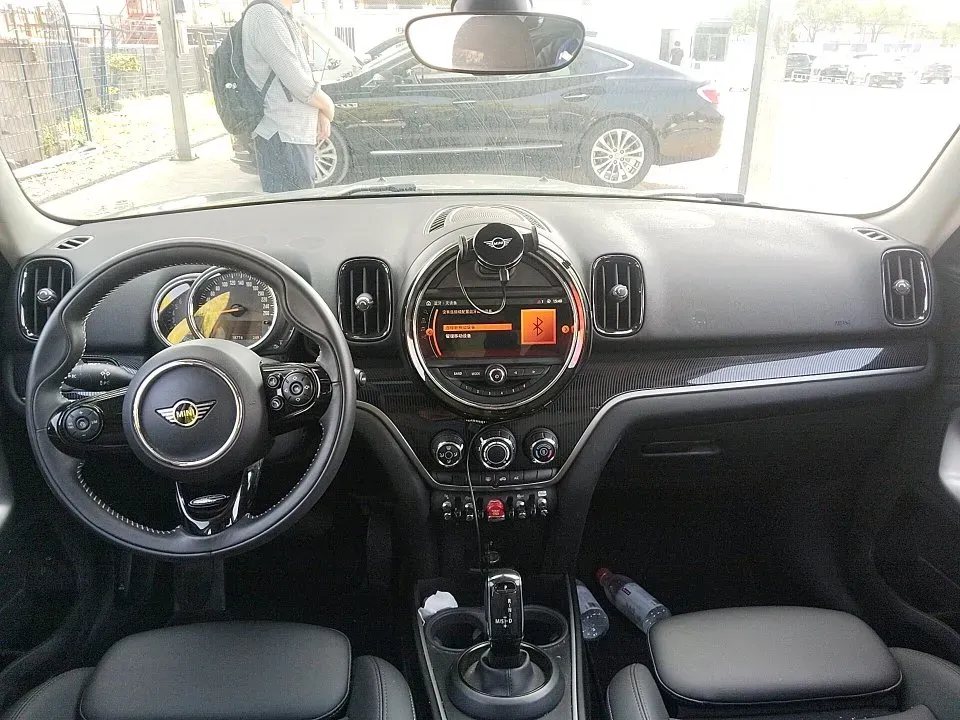 2020 MINI COUNTRYMAN 1.5T 136HP L3 7DCT,autocango,china used car exporter,china ev exporter,chinese used car exporter,chinese used ev exporter