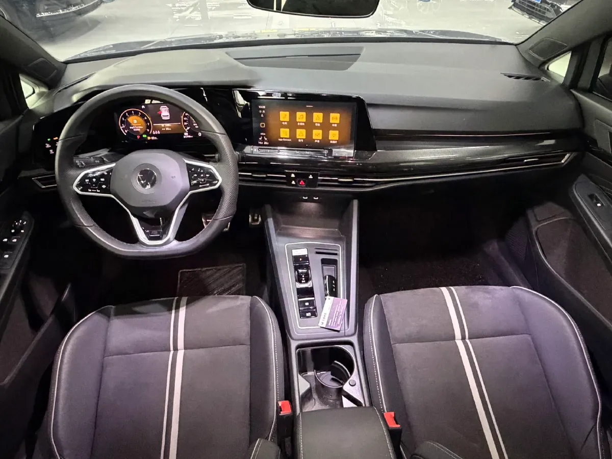 2021 Volkswagen Golf 1.4T 150HP L4 7DCT,autocango,china used car exporter,china ev exporter,chinese used car exporter,chinese used ev exporter