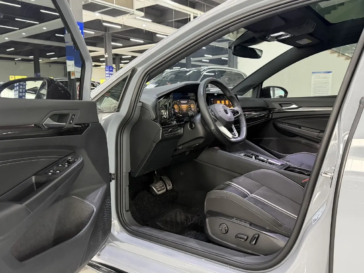 2021 Volkswagen Golf 1.4T 150HP L4 7DCT,autocango,china used car exporter,china ev exporter,chinese used car exporter,chinese used ev exporter