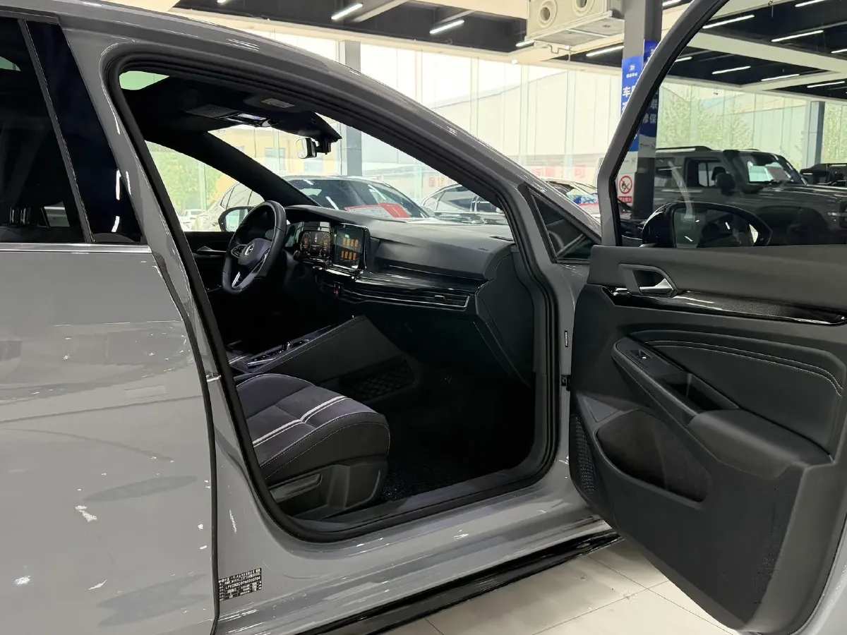 2021 Volkswagen Golf 1.4T 150HP L4 7DCT,autocango,china used car exporter,china ev exporter,chinese used car exporter,chinese used ev exporter