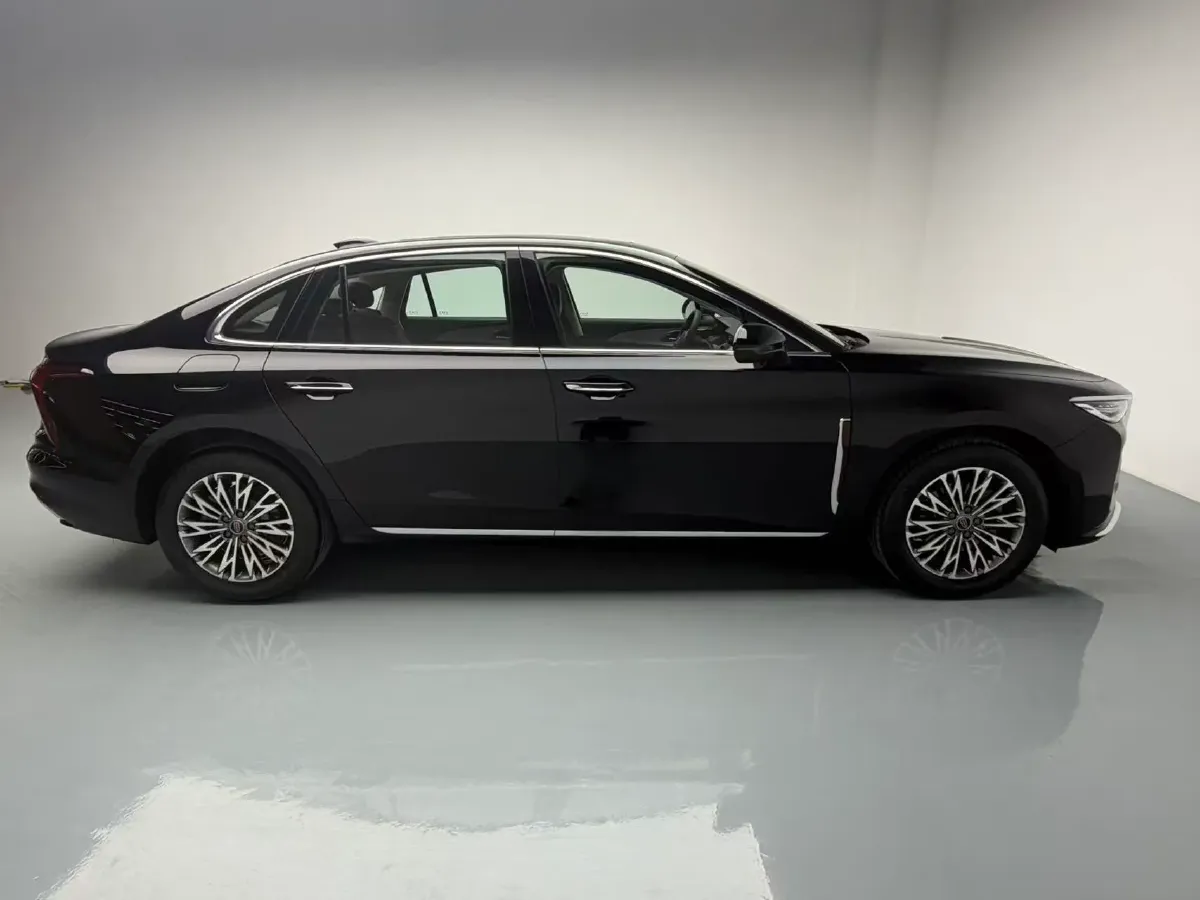 2024 HongQi H5 1.5T 169HP L4 7DCT,autocango,china used car exporter,china ev exporter,chinese used car exporter,chinese used ev exporter