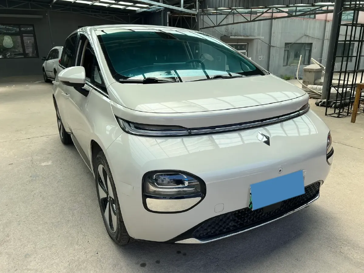 2023 BaoJun Cloud BEV 50.6KWH,autocango,china used car exporter,china ev exporter,chinese used car exporter,chinese used ev exporter