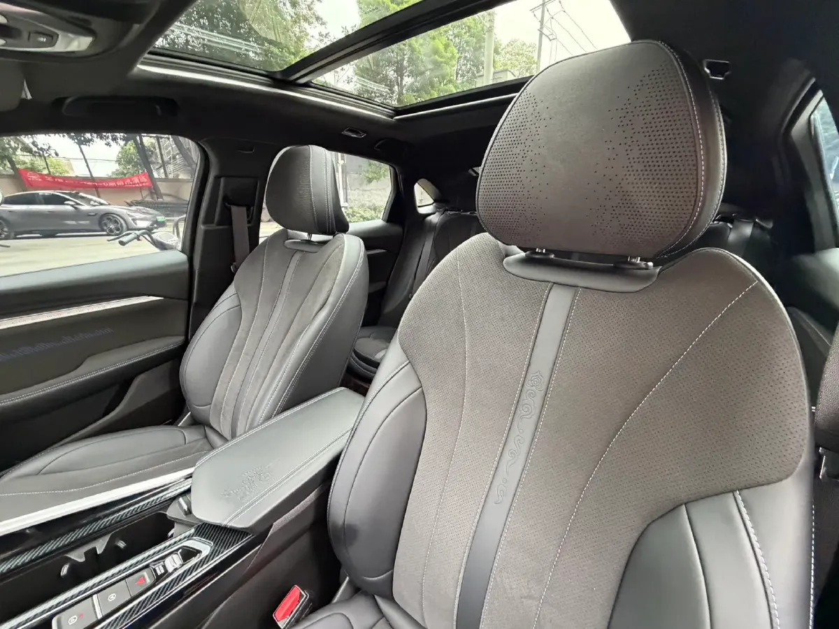 2025 Geely Preface 2.0T 238HP L4 8AT,autocango,china used car exporter,china ev exporter,chinese used car exporter,chinese used ev exporter