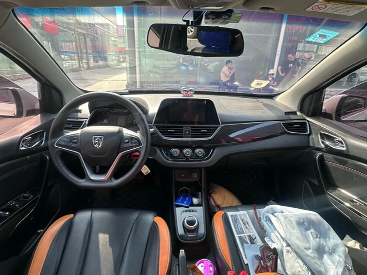 2017 Karry K50 1.5L 109HP L4 5MT,autocango,china used car exporter,china ev exporter,chinese used car exporter,chinese used ev exporter