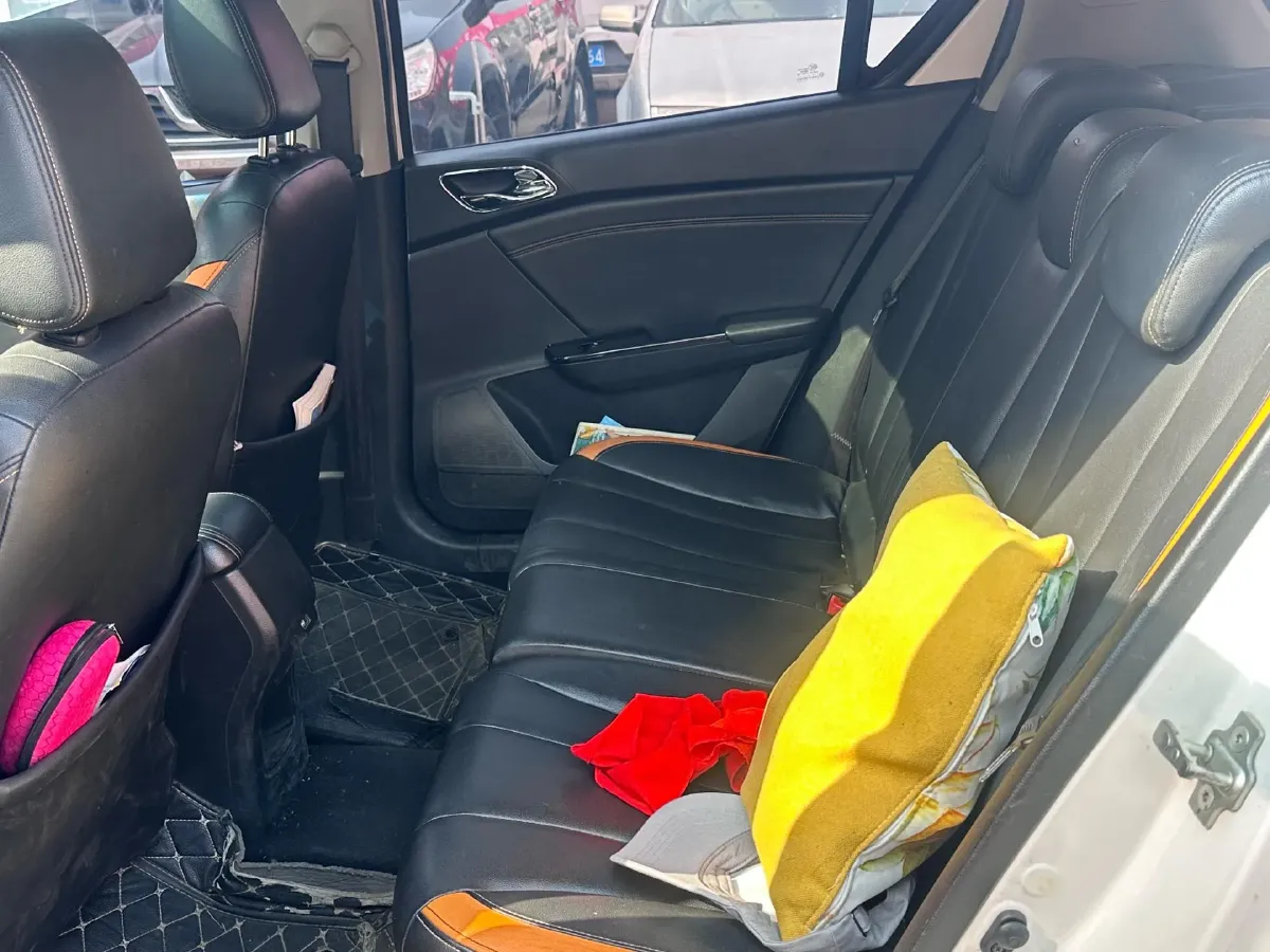 2017 Karry K50 1.5L 109HP L4 5MT,autocango,china used car exporter,china ev exporter,chinese used car exporter,chinese used ev exporter