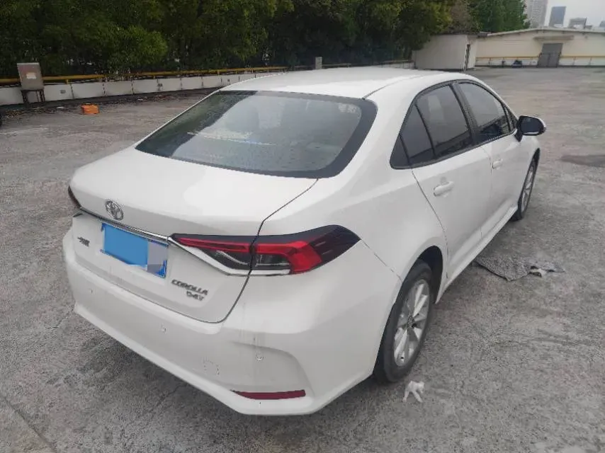 2021 Toyota Corolla 1.2T 116HP L4 CVT,autocango,china used car exporter,china ev exporter,chinese used car exporter,chinese used ev exporter