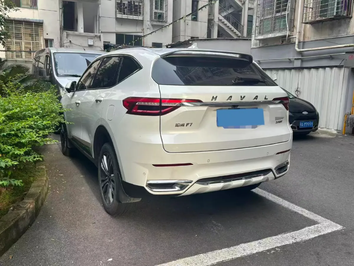 2020 Haval F7 2.0T 224HP L4 7DCT,autocango,china used car exporter,china ev exporter,chinese used car exporter,chinese used ev exporter